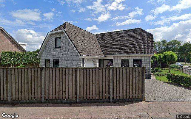 Street View Esdoornlaan 25