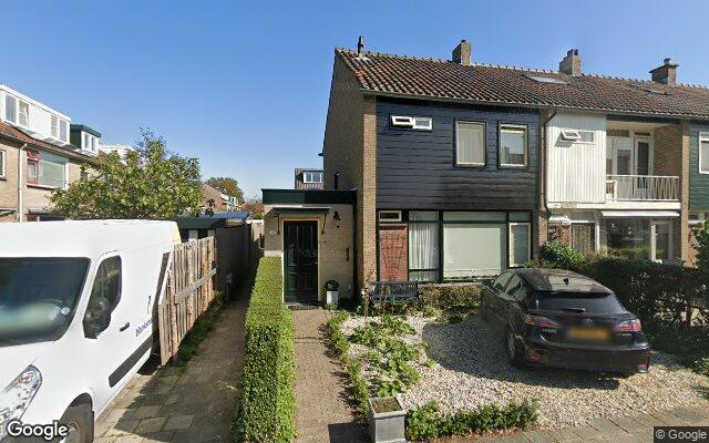 Street View Staringstraat 2