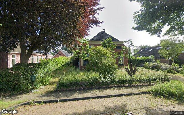 Street View Dorpsstraat 37
