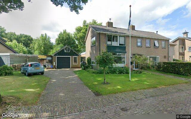 Street View Middenlaan 26