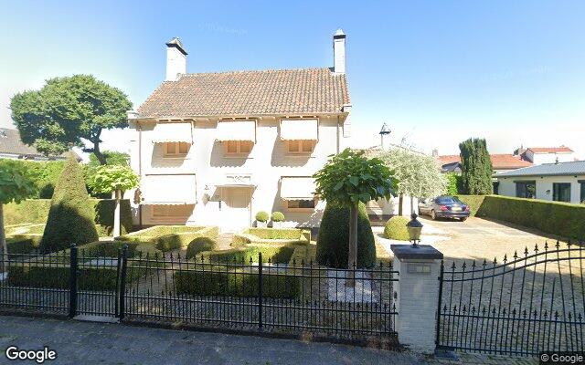 Street View Dorpsstraat 37