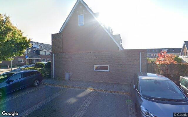 Street View Bloemenlaan 32