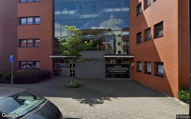 Street View Burgemeester Nederveenlaan 2