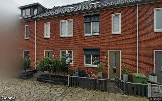 Street View Kraagroos 39