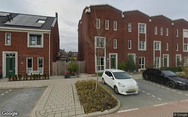 Street View Van Oranje-Nassaulaan 131