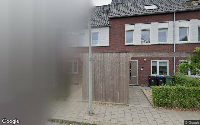 Street View Van Berkumstraat 6