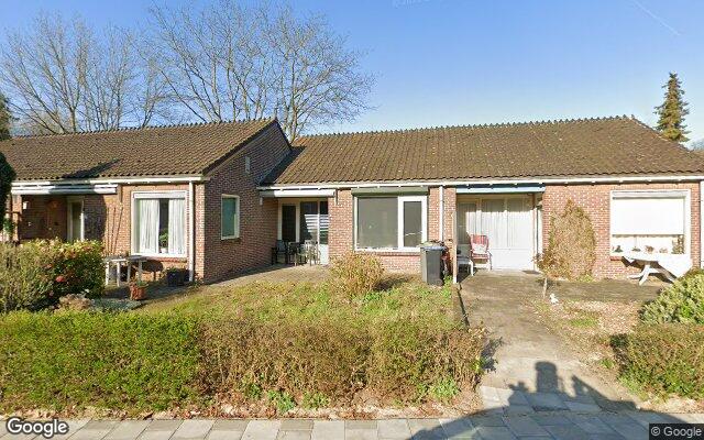 Street View Pius XII straat 8