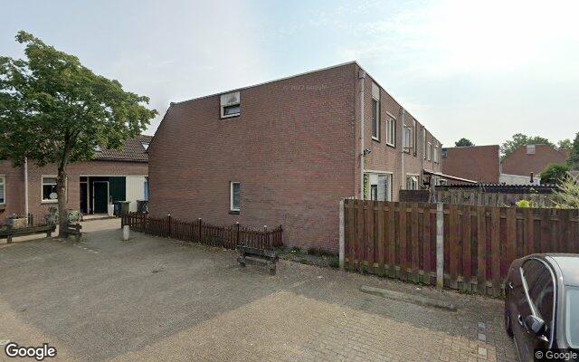 Street View Kamelenspoor 385