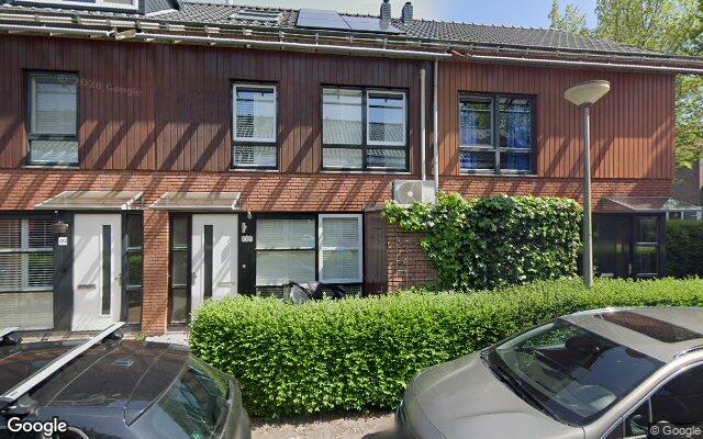 Street View Dwergbieslaan 124