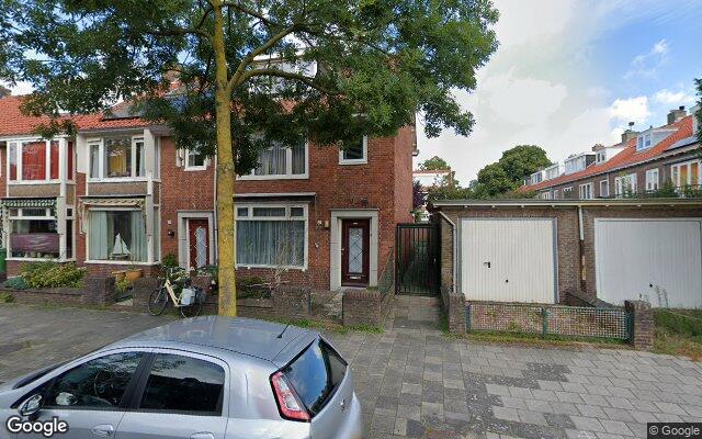 Street View Roerdompstraat 31