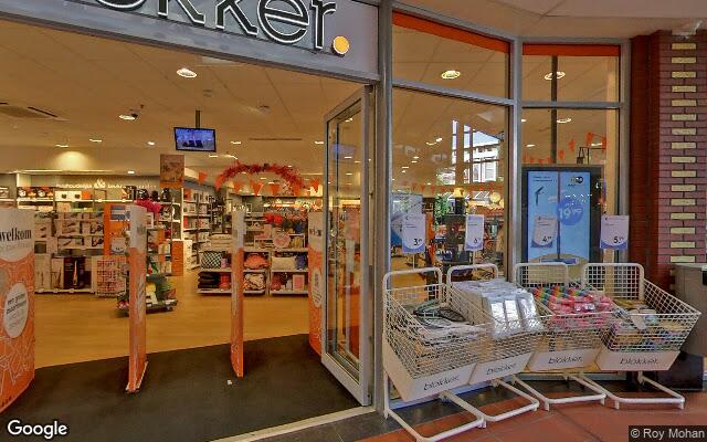 Street View Piazza Center 52