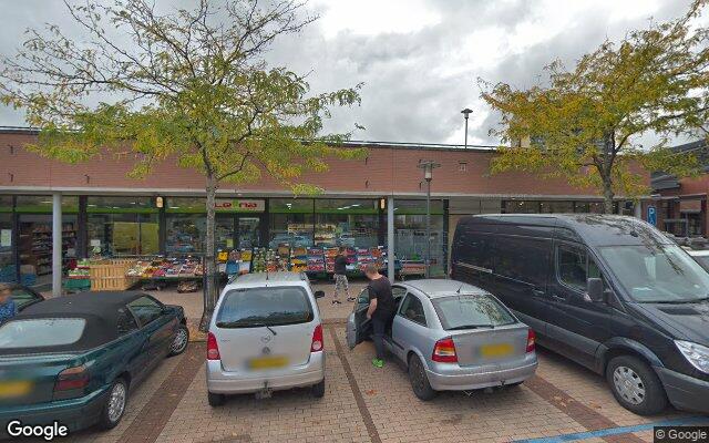 Street View Piazza Center 96