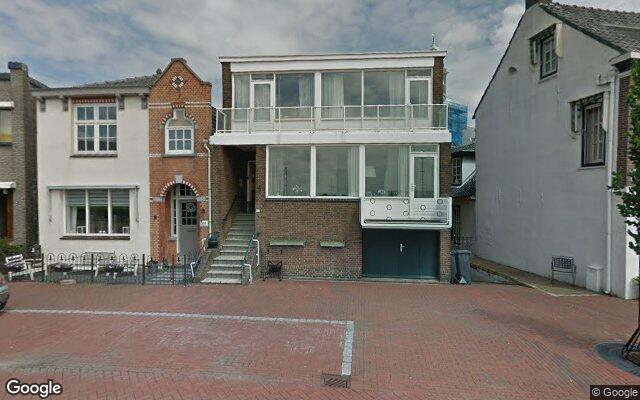 Street View Voorstraat 152