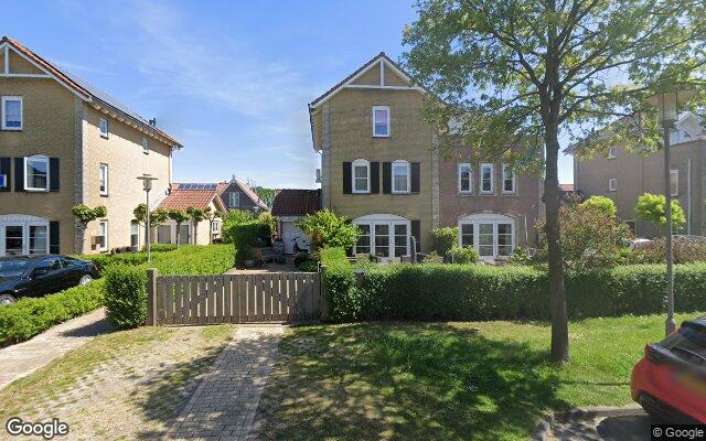 Street View Middensluis 12