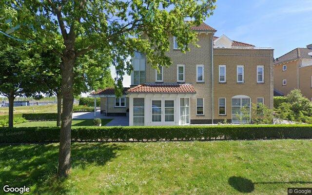 Street View Middensluis 24