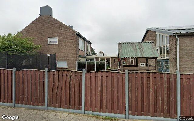 Street View Middenstraat 121