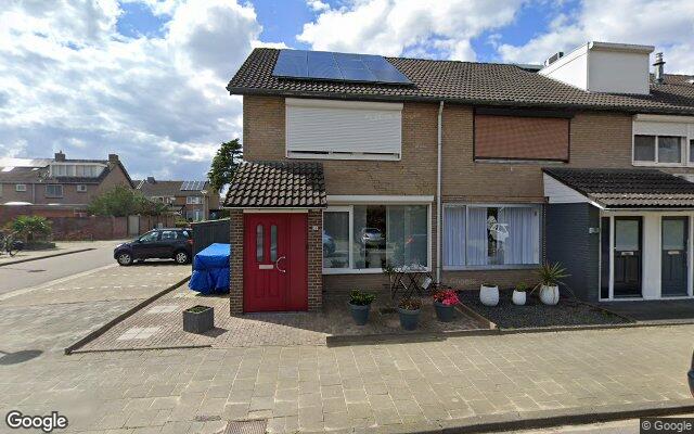 Street View De Pellenwever 32