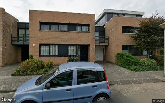 Street View Roverbruidegom 33