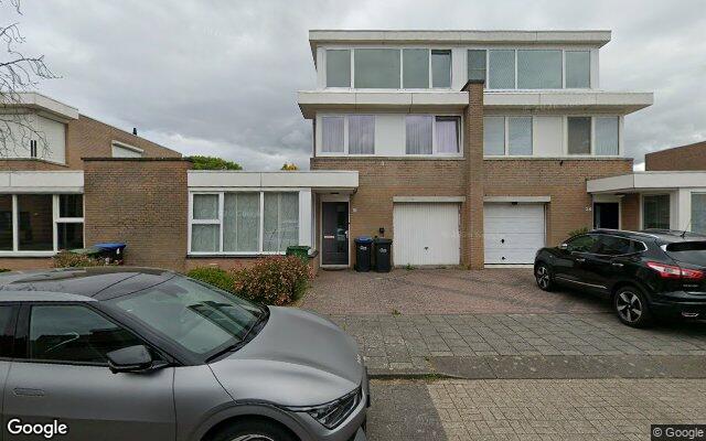 Street View Roverbruidegom 28