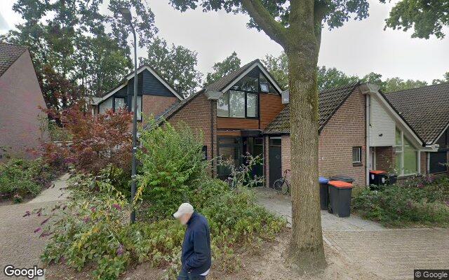 Street View Eikakkerhoeven 9