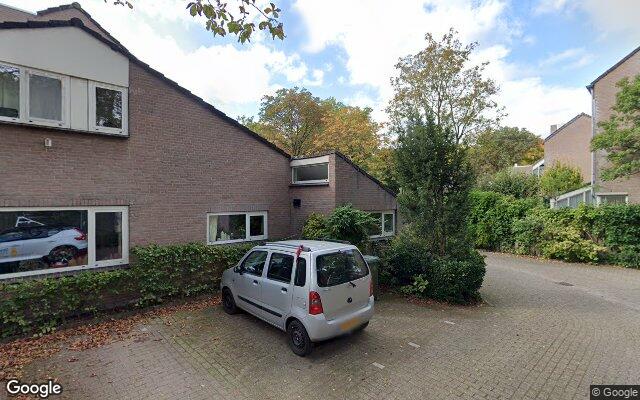 Street View Eikakkerhoeven 28